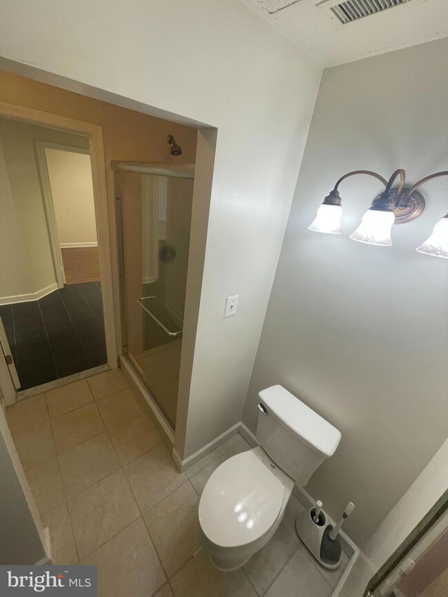 657A Main St unit A, Laurel, MD 20707 - photo 5