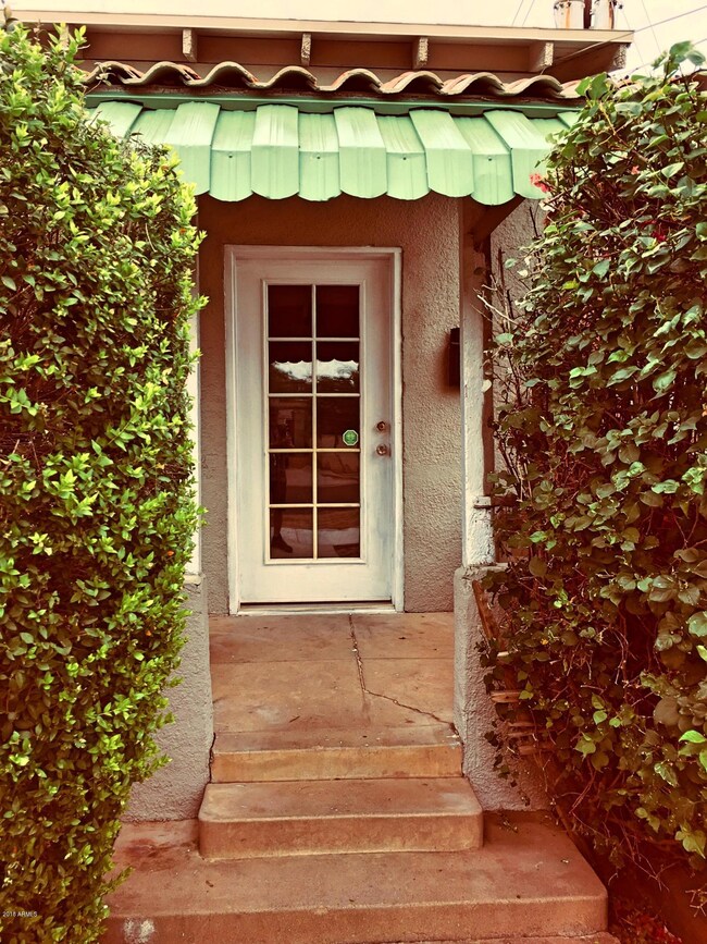 FRONT PORCH, SOUTH UNIT