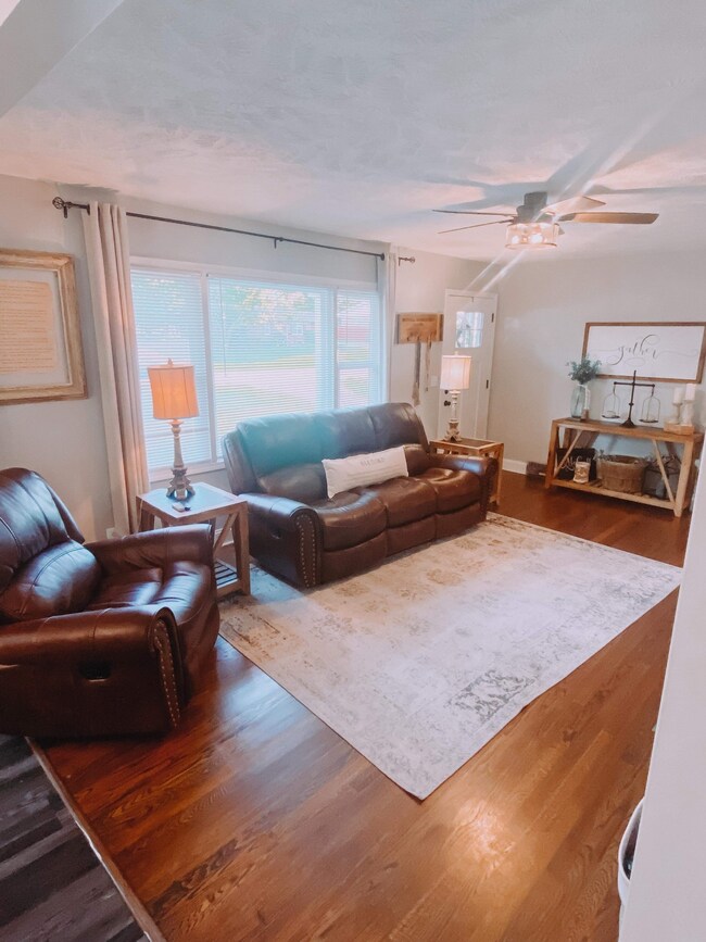 237 Hendrixson Dr, Manchester, TN 37355 - photo 4