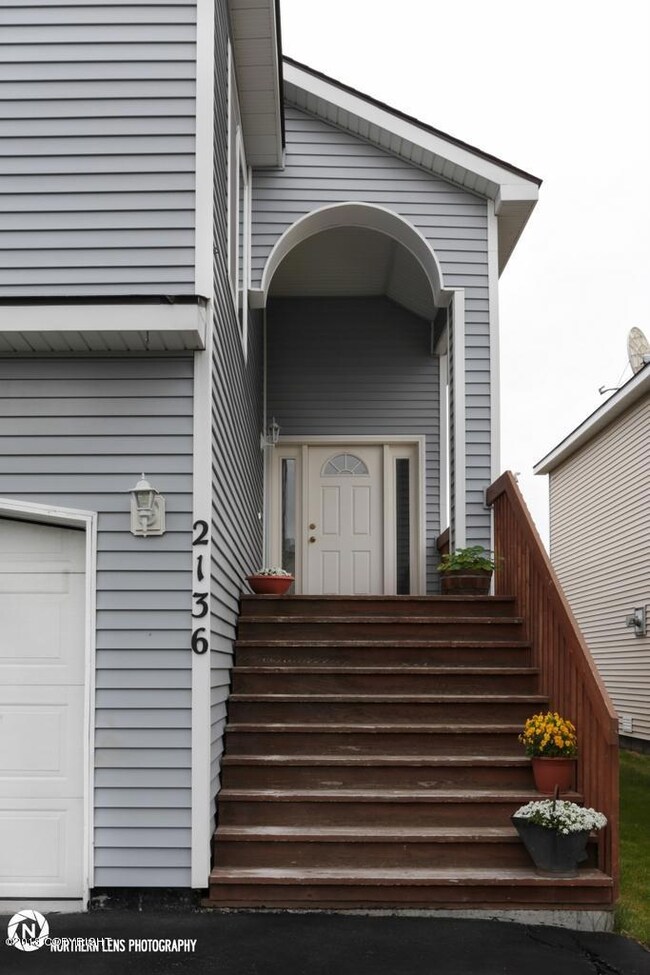 26entranceexterior