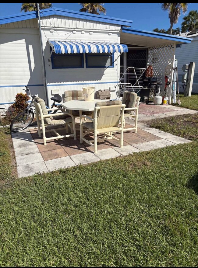 3331 Gall Blvd unit 341, Zephyrhills, FL 33541 - photo 2