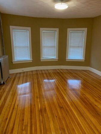 117 Draper St unit 3, Dorchester, MA 02122 - photo 3