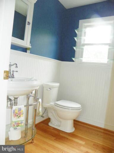 10 Decatur Ave, Annapolis, MD 21403 - photo 3