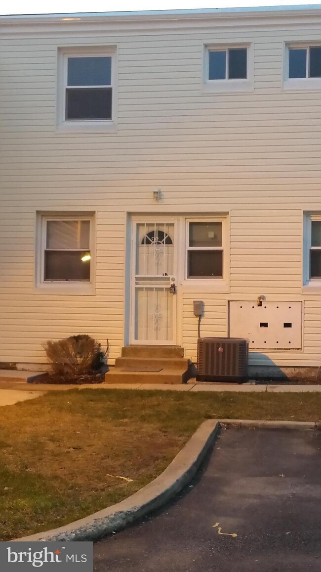 2848 Iverson St unit 108, Temple Hills, MD 20748 - photo 5