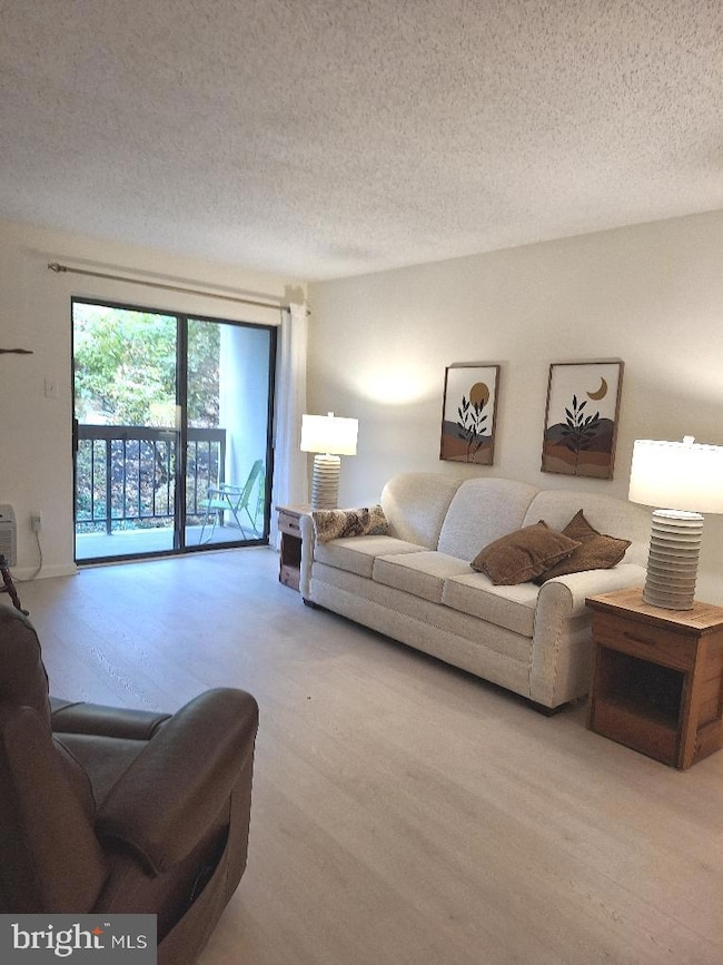 Crum Creek Valley Condominiums unit 3J, Wallingford, PA 19086 - photo 3