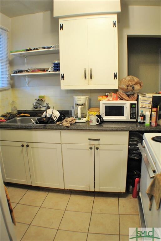 1111 E 55th St, Savannah, GA 31404 - photo 3