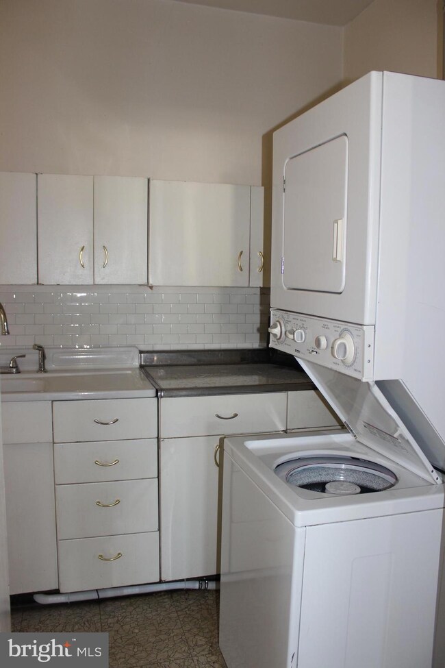 306 N East St unit 2, Culpeper, VA 22701 - photo 5