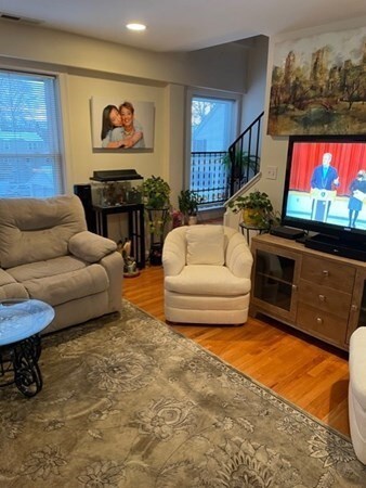 7 Hill Ct unit 6C, Stoneham, MA 02180 - photo 6