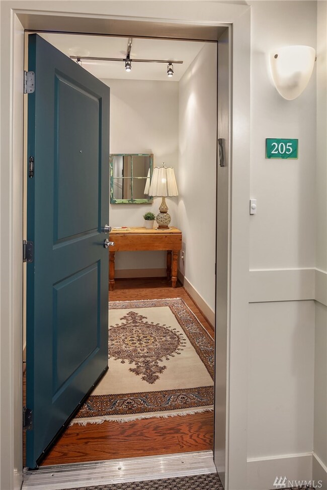7800 SE 27th St unit 205, Mercer Island, WA 98040 - photo 5