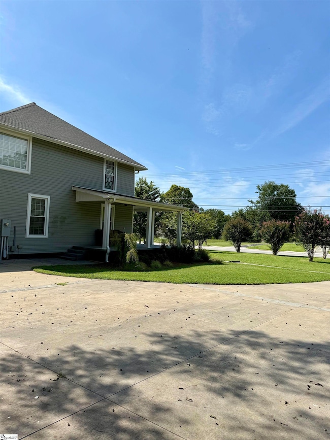 909 Anderson Ridge Rd, Greer, SC 29651 - photo 4