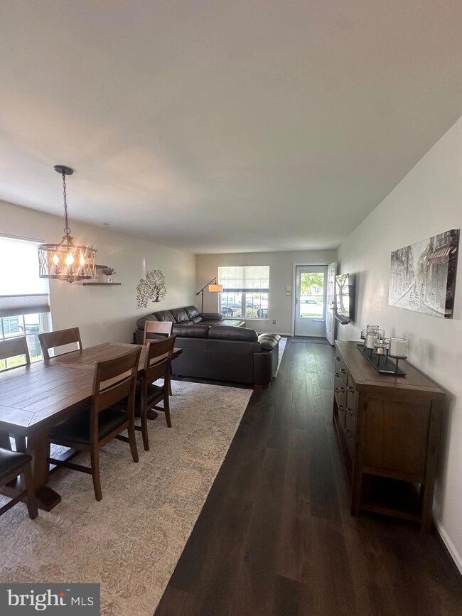 24 Carriage Stop Dr, Berlin, NJ 08009 - photo 3