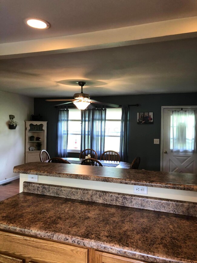 CAD0A15A-A891-4942-AC71-88127E67F7B4