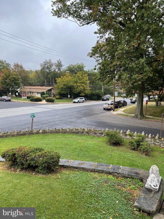 4239 Ferne Blvd unit 2 ND FLOOR, Drexel Hill, PA 19026 - photo 4