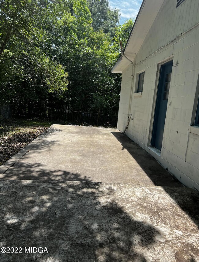 1101 Sparkle Ave, MacOn, GA 31217 - photo 4