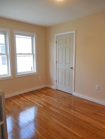 26 Sydney St unit 3, Somerville, MA 02145 - photo 3