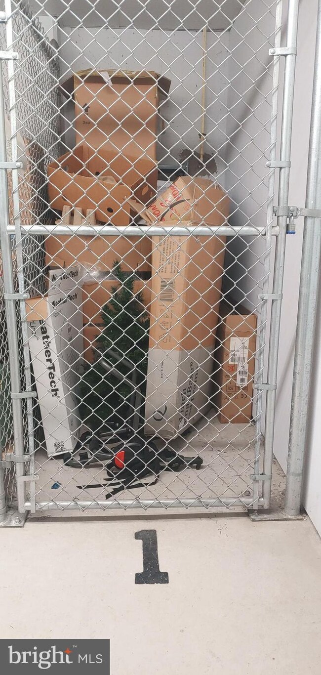 2605 Chapel Lake Dr unit 202, Gambrills, MD 21054 - photo 5