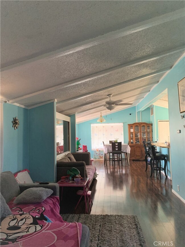 13862 Victoria Dr, Victorville, CA 92395 - photo 7