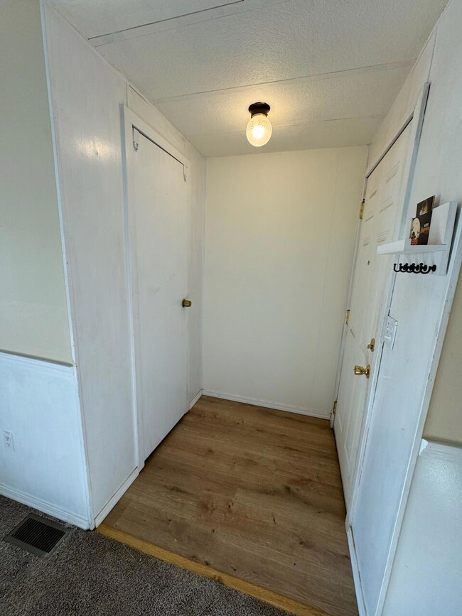 820 Wilson Ave, Metolius, OR 97741 - photo 5