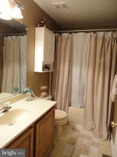 483 Hawkridge Ln, Sykesville, MD 21784 - photo 5