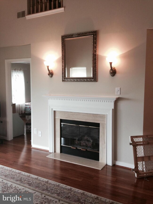 13101 Millhaven Place unit D, Germantown, MD 20874 - photo 3