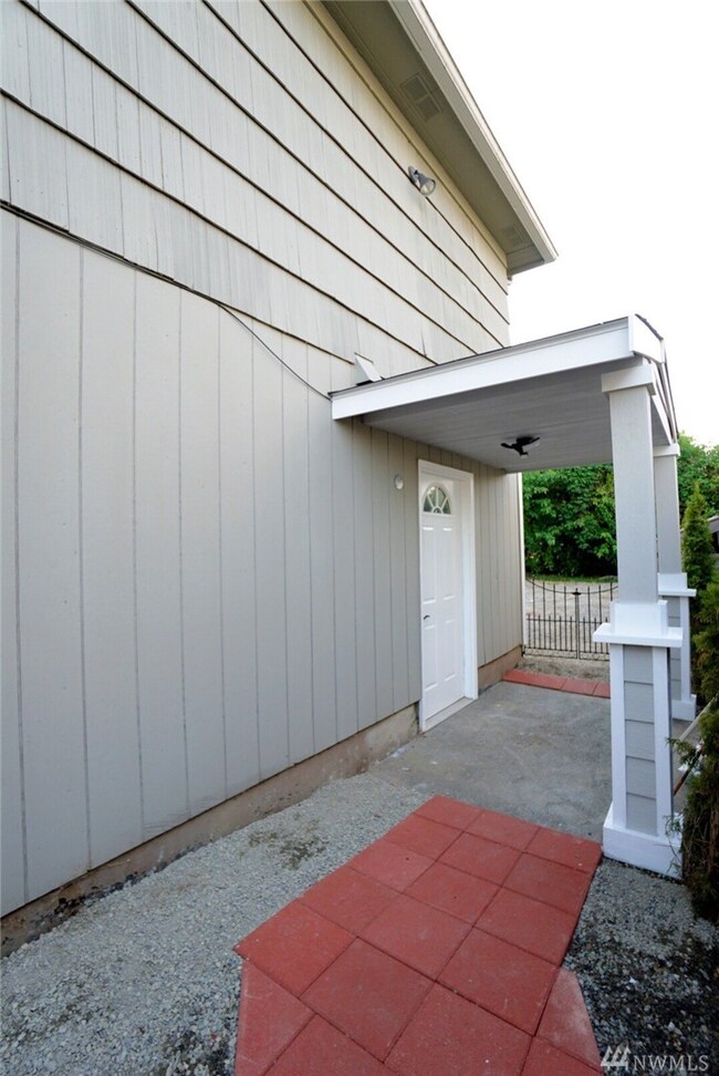 26106 20th Ave S, Des Moines, WA 98198 - photo 3