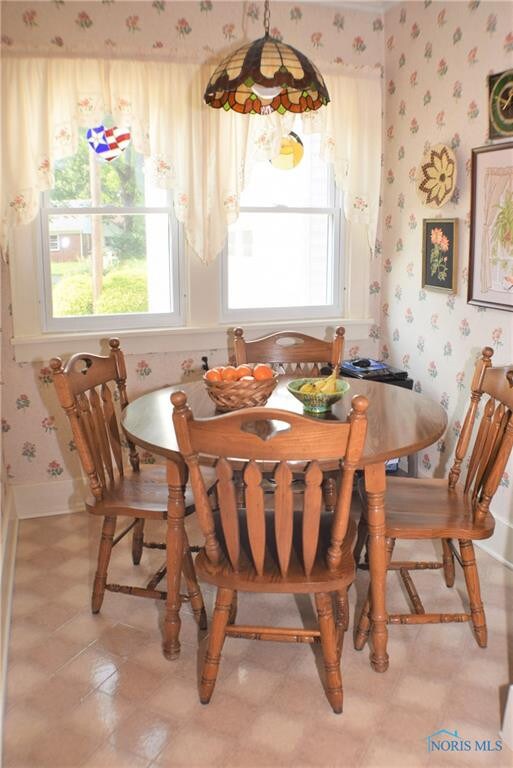 215 Rice St, Elmore, OH 43416 - photo 7