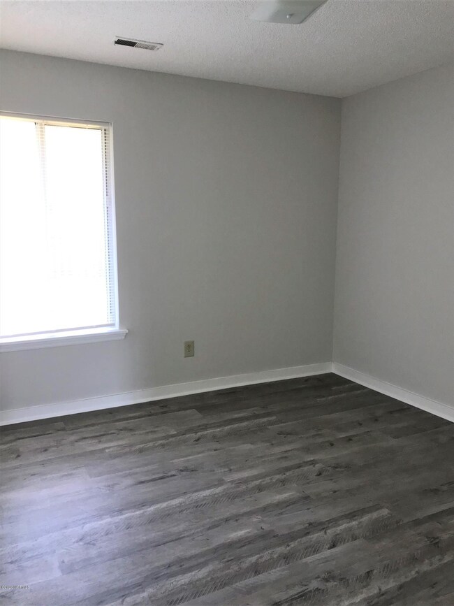 118 Marlene Dr, Jacksonville, NC 28546 - photo 5