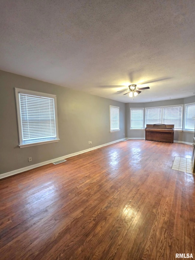 436 Hickory Grove E, Quincy, IL 62305 - photo 5