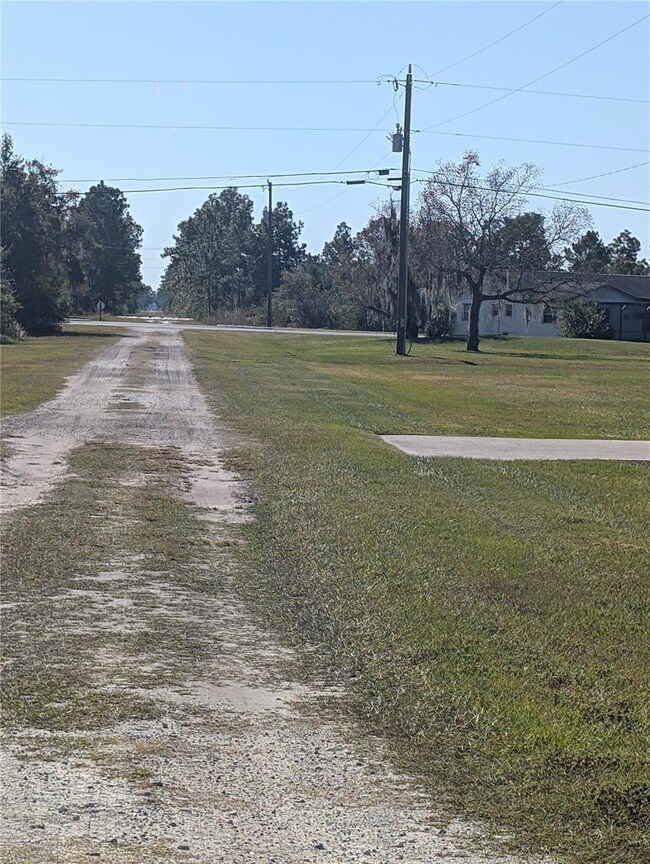 0 El Dorado Dr unit MFRTB8449822, Indian Lake Estates, FL 33855 - photo 4