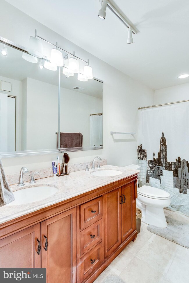 4211 Stockbridge Dr, Dumfries, VA 22025 - photo 7