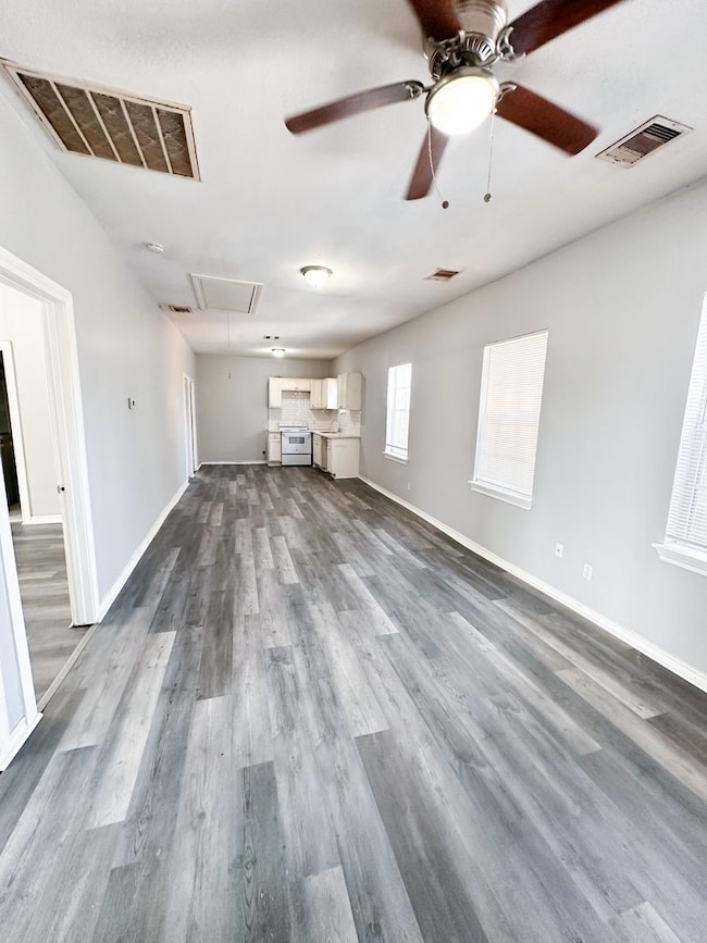 2522 Rosalie St unit B, Houston, TX 77004 - photo 3