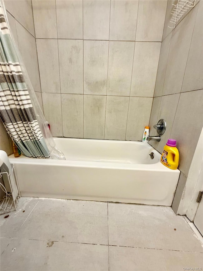 26 Cooper Rd unit 312, Poughkeepsie, NY 12603 - photo 6