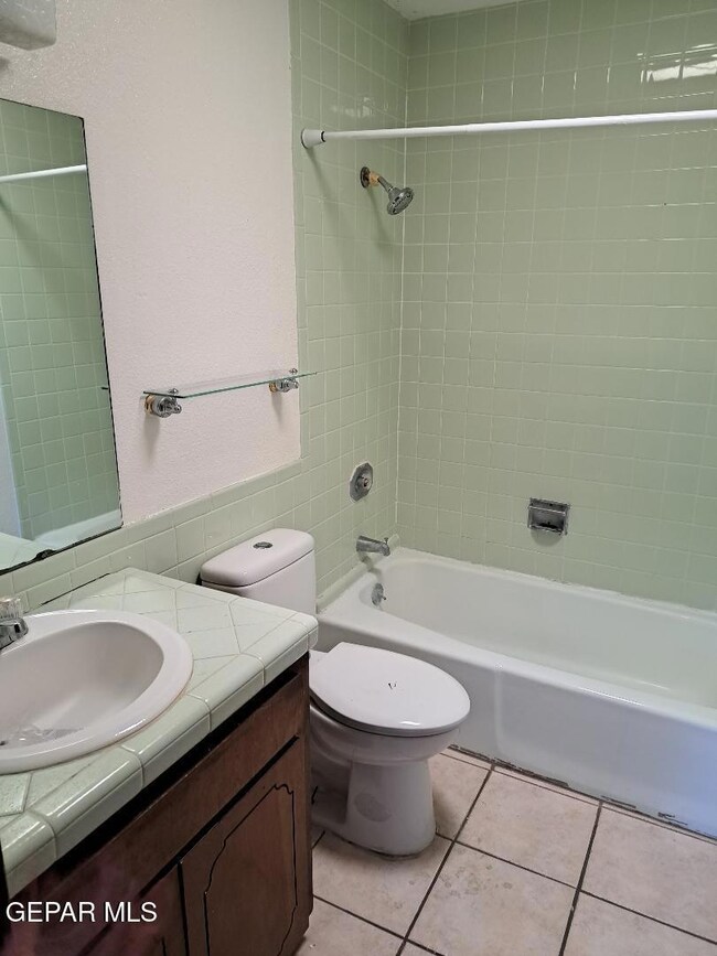 1815 Villa Santos Cir, El Paso, TX 79935 - photo 5