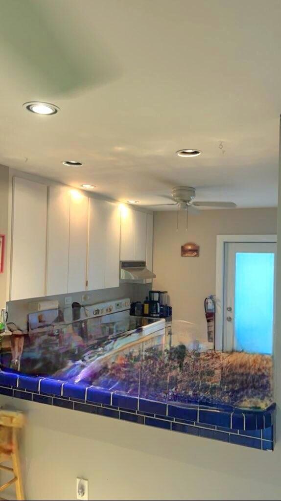 Kitchen island