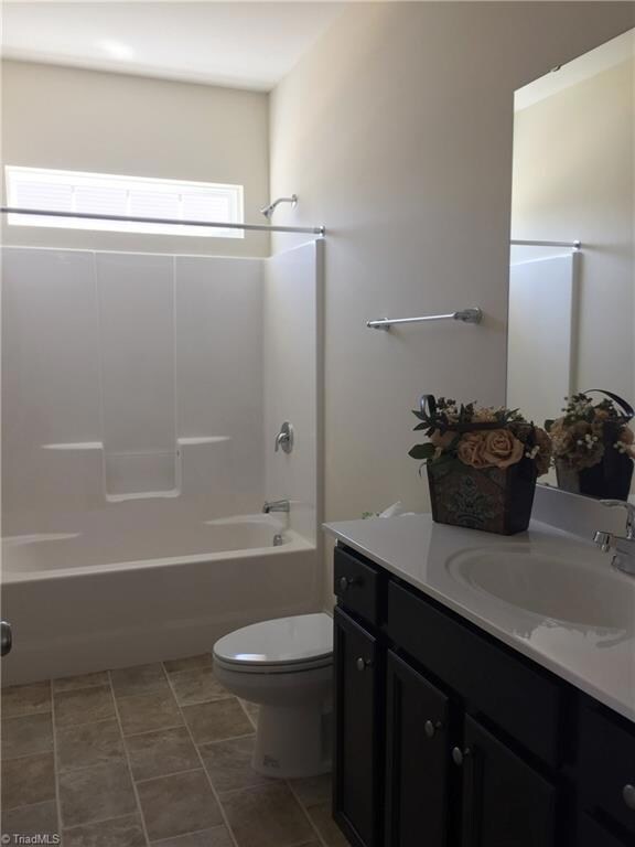 Main level full bath.