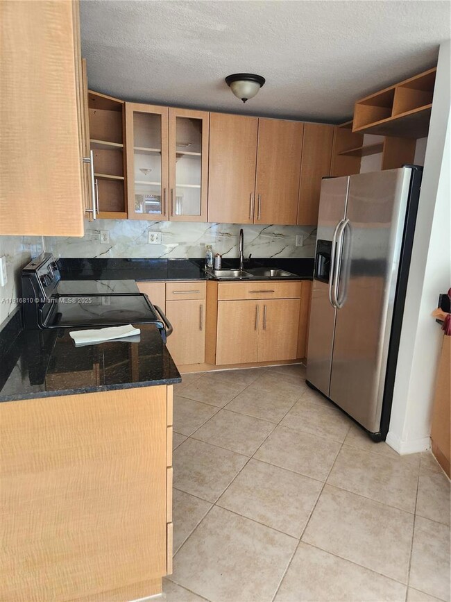 13822 SW 256th St, Homestead, FL 33032 - photo 6