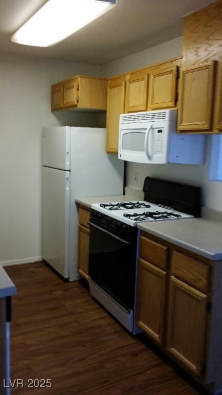 unlisted-address, Las Vegas, NV 89115 - photo 4