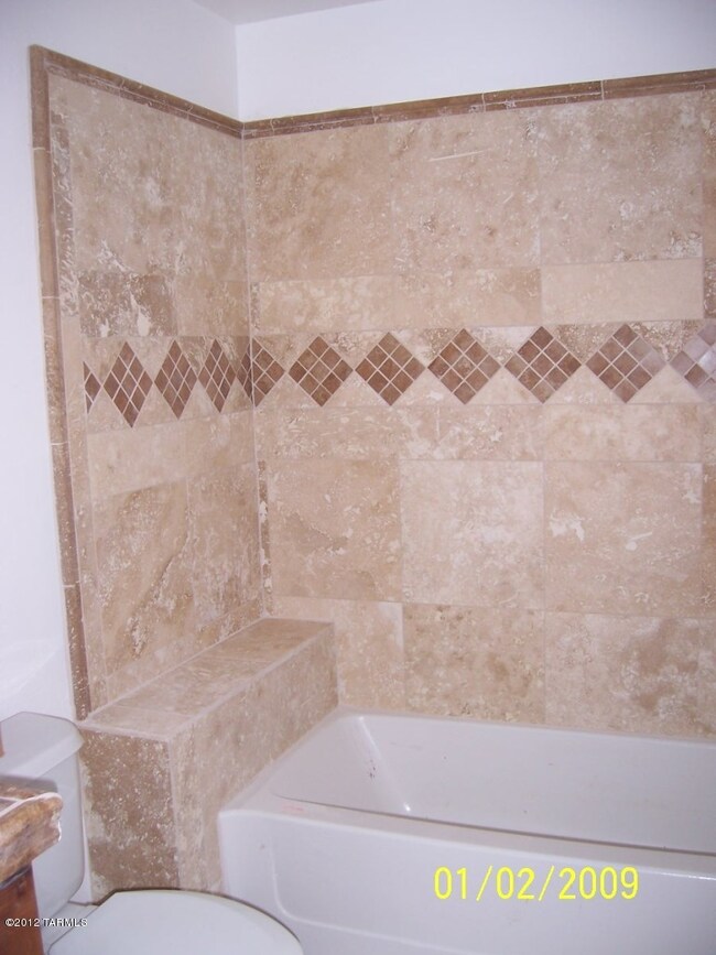 640 E Lester St unit 2, Tucson, AZ 85705 - photo 6