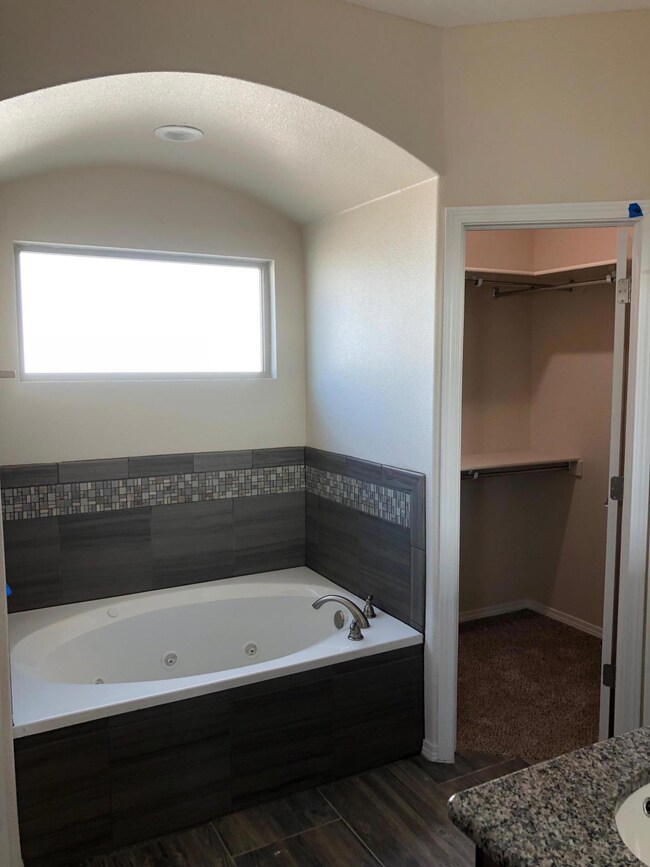 13629 Linton St, El Paso, TX 79928 - photo 4