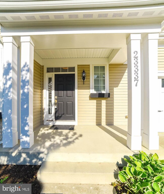 23337 Dahlia Dr, California, MD 20619 - photo 6