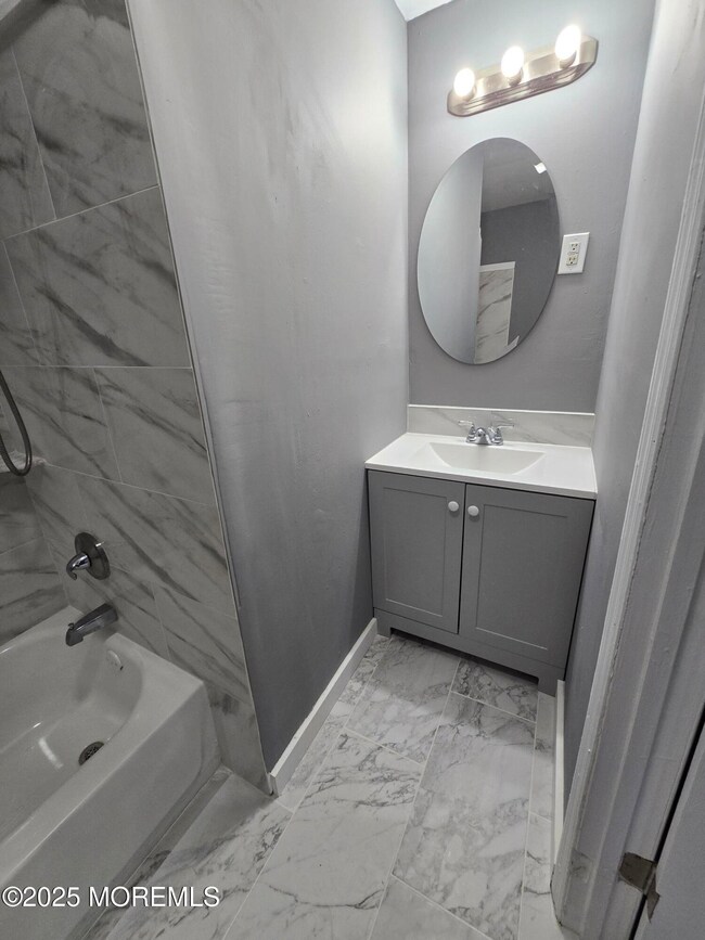 152 Long Branch Ave unit 3, Long Branch, NJ 07740 - photo 5