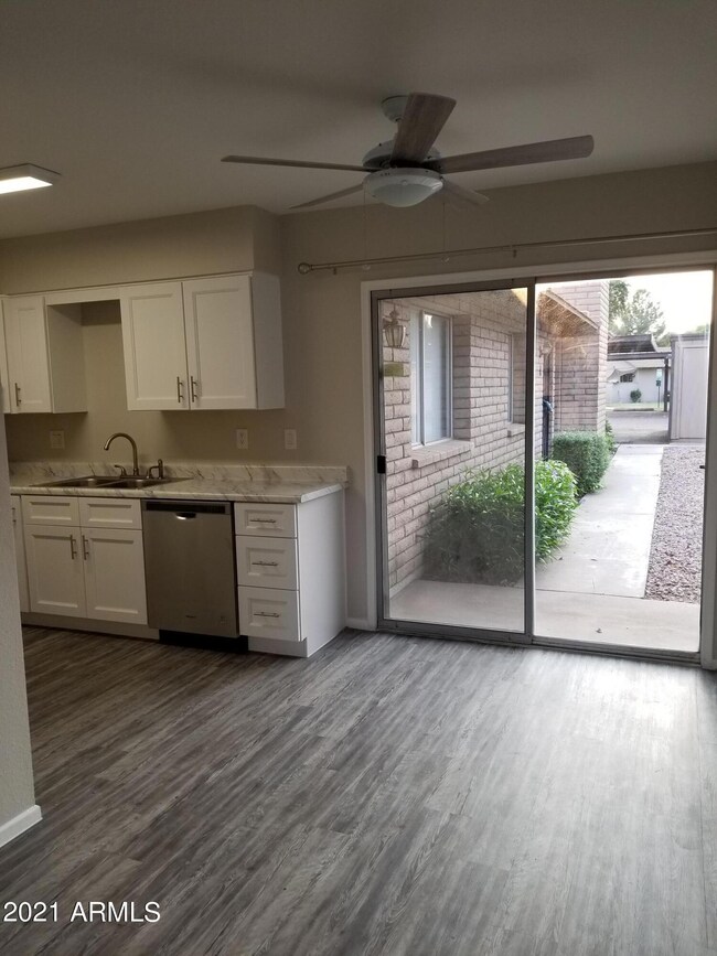 Spacious Dining rm!