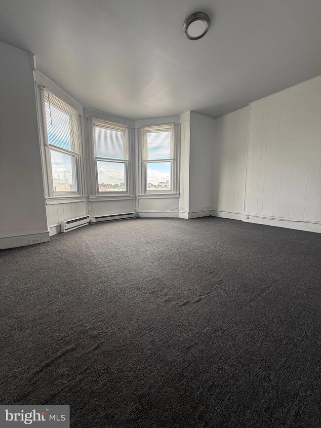 5700 Chestnut St unit 3A, Philadelphia, PA 19139 - photo 6