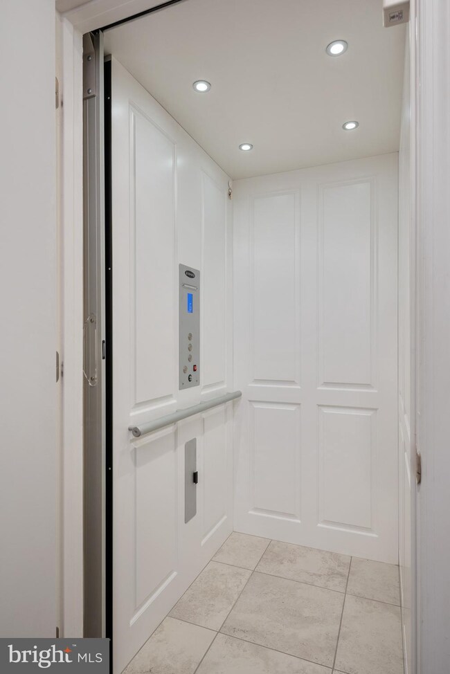 7123 Beaumont Place unit A, Hanover, MD 21076 - photo 7