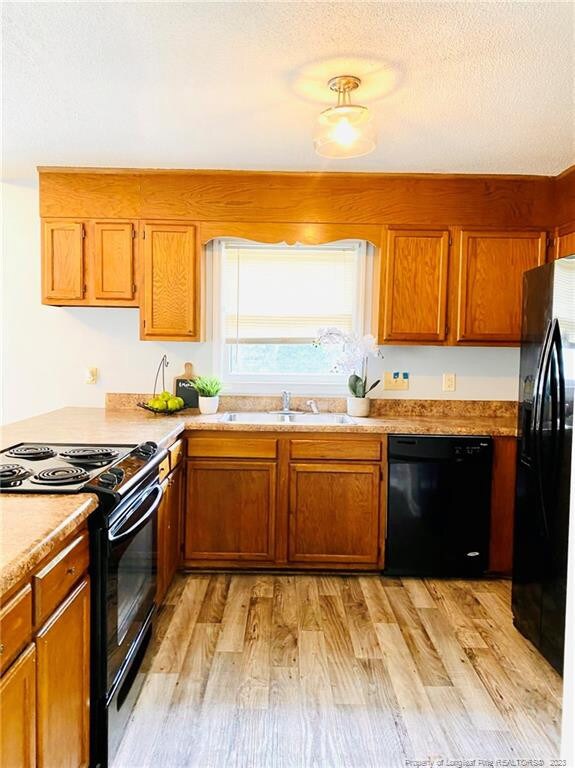 4594 Oakfield Ct, Fayetteville, NC 28314 - photo 7