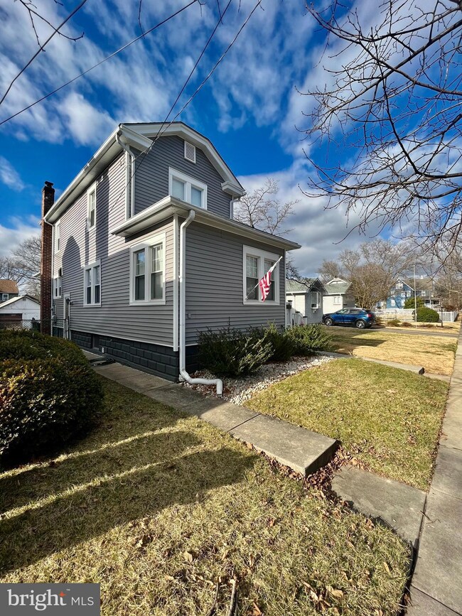 223 S Davis St, Woodbury, NJ 08096 - photo 2