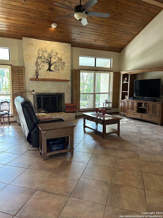 26014 Goldfinch Trail, San Antonio, TX 78255 - photo 7