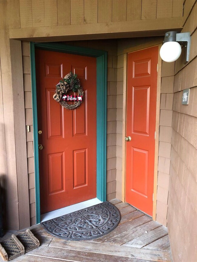 79 Riverfront Dr unit 196, Woodstock, NH 03262 - photo 3