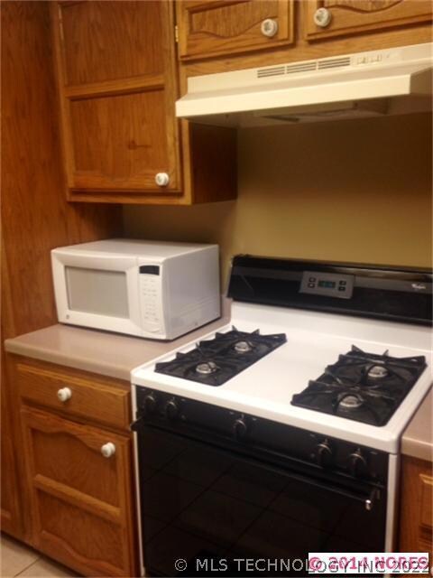 Microwave stays