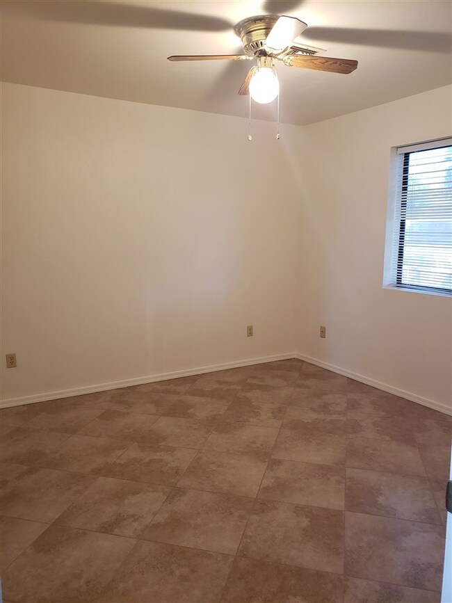 13488 E 45th St, Yuma, AZ 85367 - photo 3